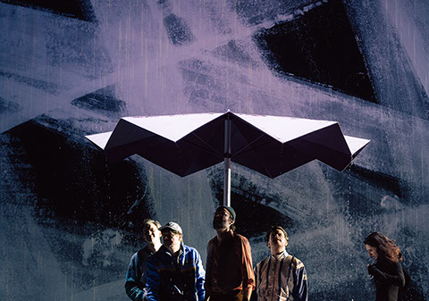 Am Ende Licht, Simon Stephens, Stuttgart, Regie Elmar Goerden, Bühne Merlo/Stengl, Kostüm Kirchleitner, Sylvana Krappatsch, Foto Katrin Ribbe