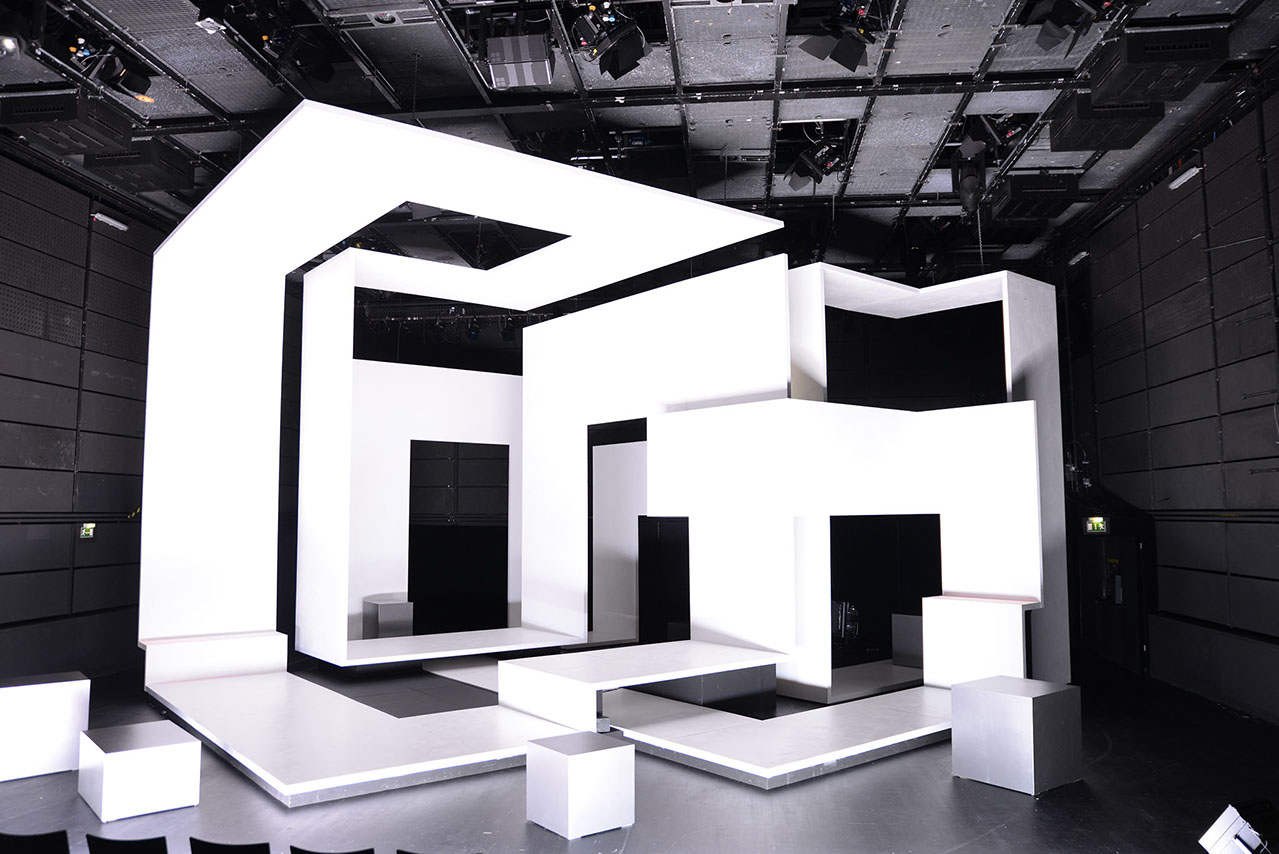 Die Abweichungen, Clemens Setz, Stuttgart, Regie Goerden, Bühne Merlo/Stengl, Kostüm Kirchleitner, Foto Merlo/Stengl