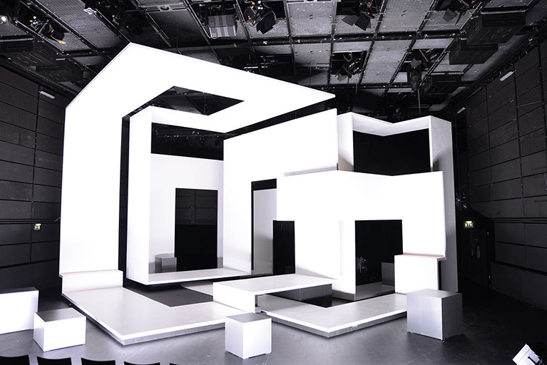 Die Abweichungen, Clemens Setz, Stuttgart, Regie Goerden, Bühne Merlo/Stengl, Kostüm Kirchleitner, Foto Merlo/Stengl