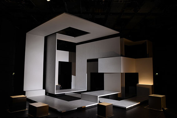 Die Abweichungen, Clemens Setz, Stuttgart, Regie Goerden, Bühne Merlo/Stengl, Kostüm Kirchleitner, Foto Merlo/Stengl