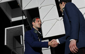 Radetzkymarsch, Josef Roth, Josefstadt, Regie Goerden, Bühne Merlo/Stengl, Kostüm Kirchleitner, F. Teichmeister, A. Absenger, Foto Schell