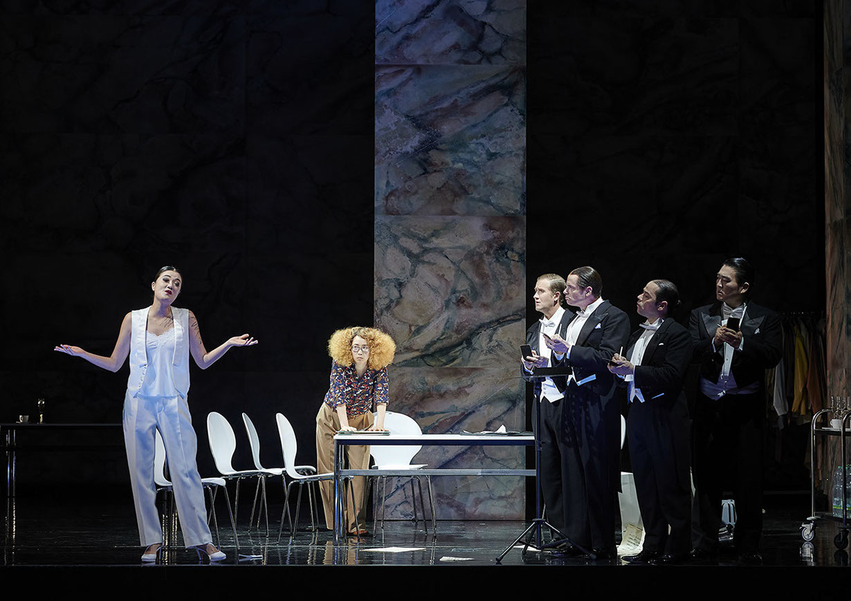 Am Ende Licht, S. Stephens, Regie E. Goerden, Merlo/Stengl, Rodewald, Dörr, Meguid, Röhrle, Hauter, Mühlenweg, Massafra, Krappatsch, Foto Ribbe