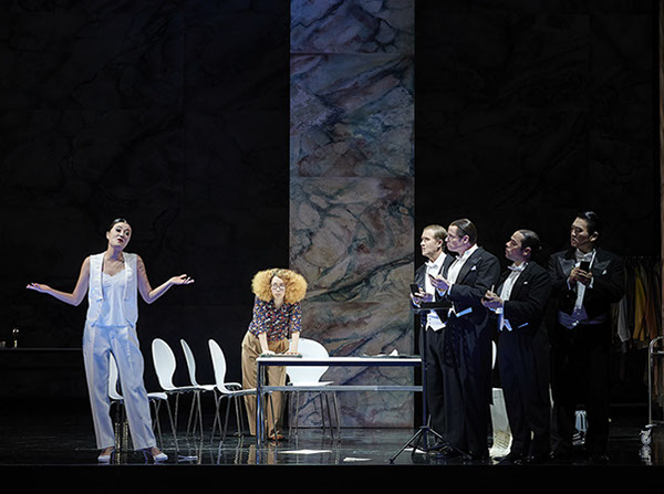 Am Ende Licht, S. Stephens, Regie E. Goerden, Merlo/Stengl, Rodewald, Dörr, Meguid, Röhrle, Hauter, Mühlenweg, Massafra, Krappatsch, Foto Ribbe